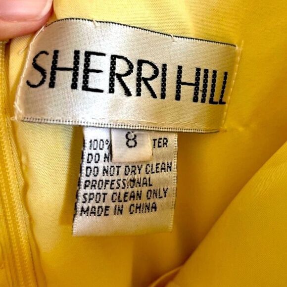 Sherri Hill Yellow Beaded Short Dress Size 8 - Picture 7 of 8